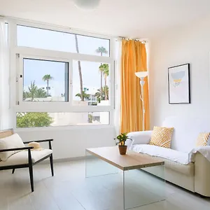 https://blue-sky-playa-roca.in-canary-islands.com